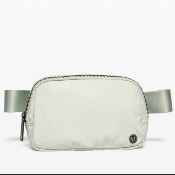 lululemon athletica Handbags - RARE NWOT Lululemon Everywhere Belt Bag Springtime Mint Green